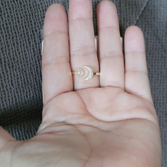 Shivam Crescent Moon🌙 and Moonstone Gem Ring💍 - Picture 10 of 16